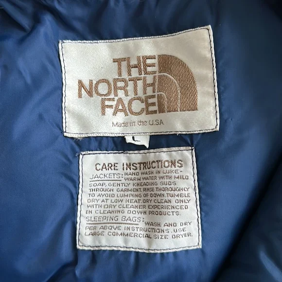 Vintage North Face puffer coat - Picture 8 of 10